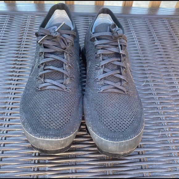 NIKE VAPORMAX TRIPLE BLACK - Picture 2 of 7